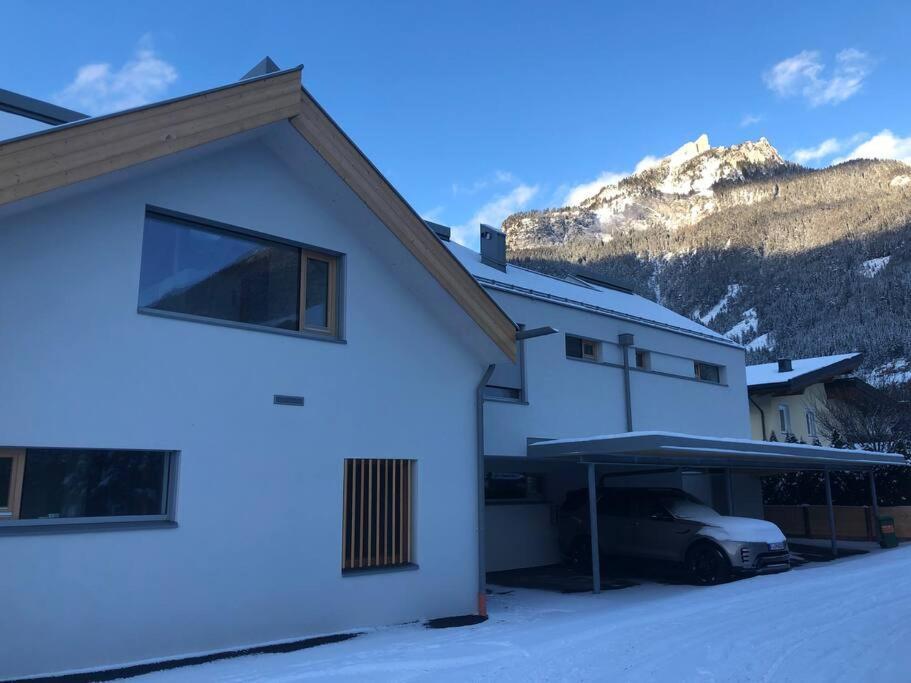 Urban Mountain Chalet With Lake View Maurach  Exterior photo