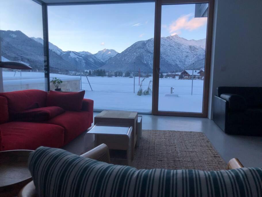 Urban Mountain Chalet With Lake View Maurach  Exterior photo