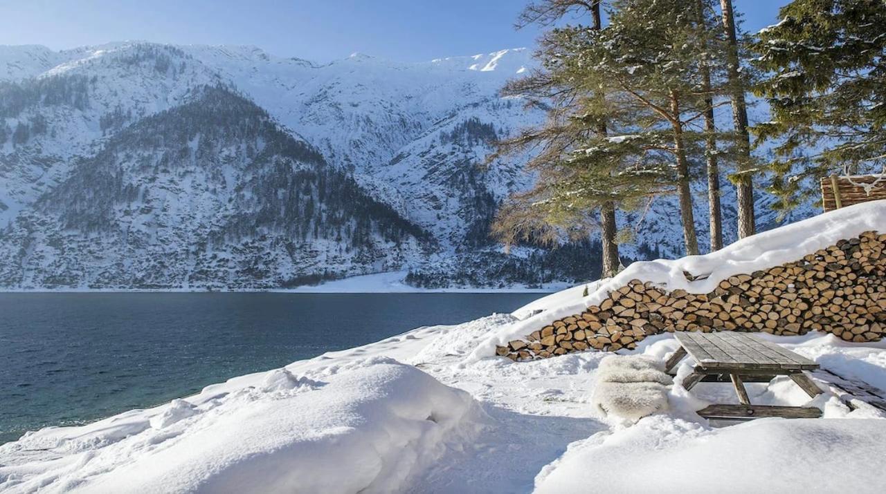 Urban Mountain Chalet With Lake View Maurach  Exterior photo